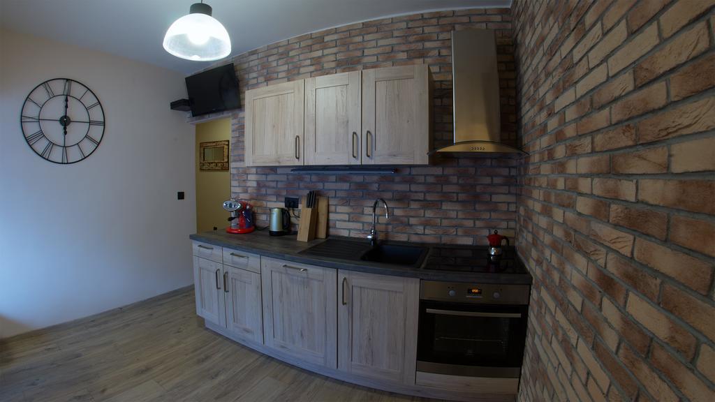 غييكا Deluxe 4 Star Studio Apartment المظهر الخارجي الصورة