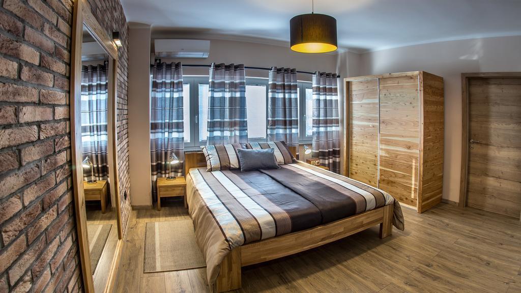 غييكا Deluxe 4 Star Studio Apartment المظهر الخارجي الصورة