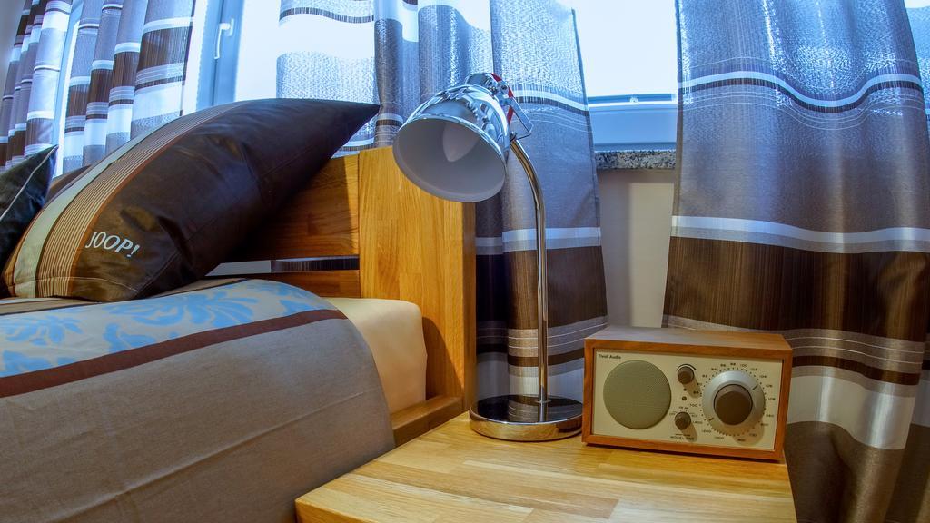 غييكا Deluxe 4 Star Studio Apartment المظهر الخارجي الصورة