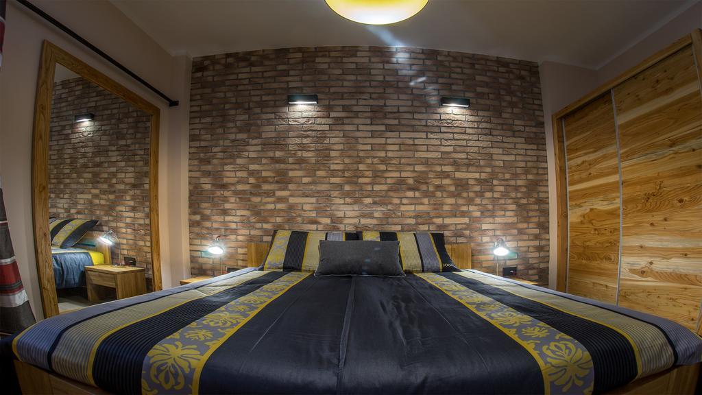 غييكا Deluxe 4 Star Studio Apartment المظهر الخارجي الصورة